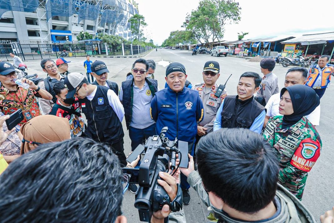167601805158-amankan-aset-25-hektare-pemkot-bakal-bangun-posko-di-kawasan-stadion-gbla.jpeg