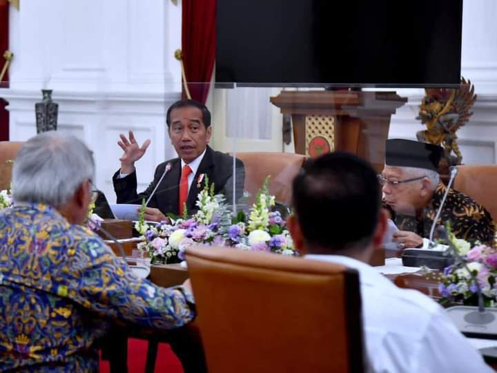 photo_6179322100939076765_x Presiden Jokowi Gelar Rapat Terkait Progres Pembangunan Hunian ASN di IKN