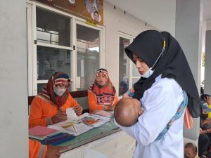 Jamin Kesehatan Bayi WBP, Rutan Perempuan Surabaya Berikan Imunisasi