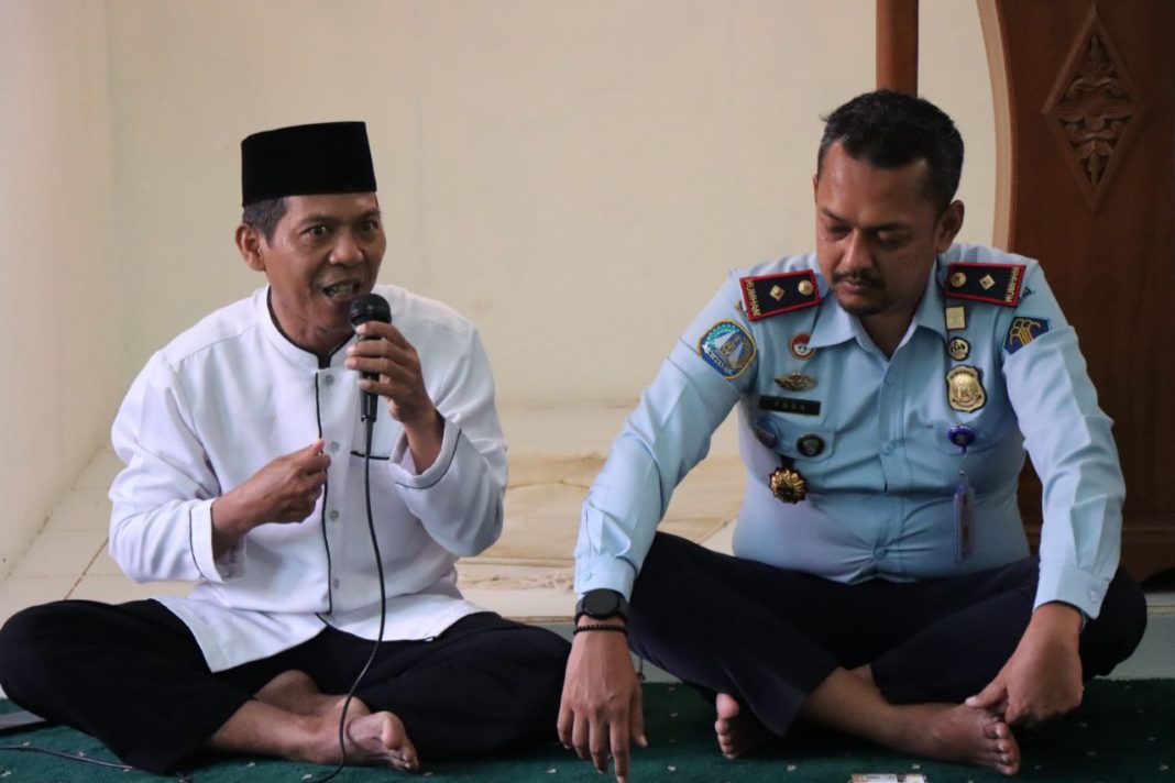 Bintal bagi Pegawai di Kantor Imigrasi Cilacap Digelar dalam Suasana Lebaran