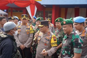 TNI-Polri Lepas Pemudik Balik ke Jakarta