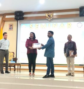BEM Unwira Kupang Menggelar Seminar Bertema Wujudkan Pemilu 2024 yang Aspiratif dan Demokratis