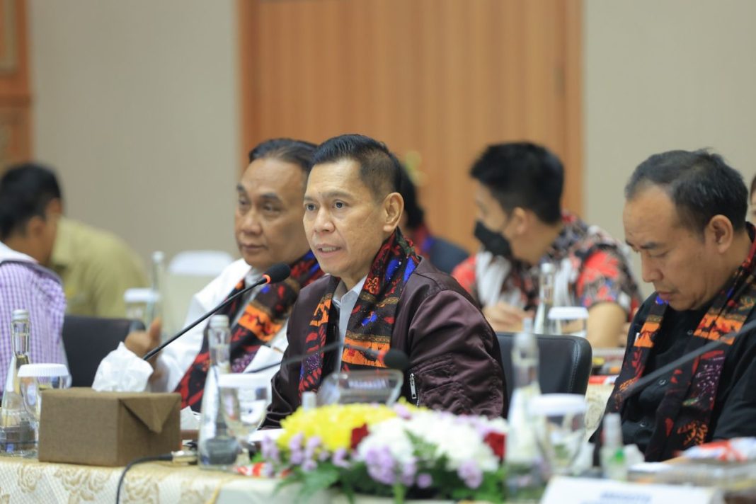 Kakanwil Kemenkumham Jatim Paparkan Capaian Kinerja Kepada Komisi III DPR RI