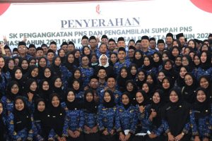 Ambil Sumpah PNS Baru, Bupati Bojonegoro: Bangun Loyalitas dan Integritas terhadap Negara