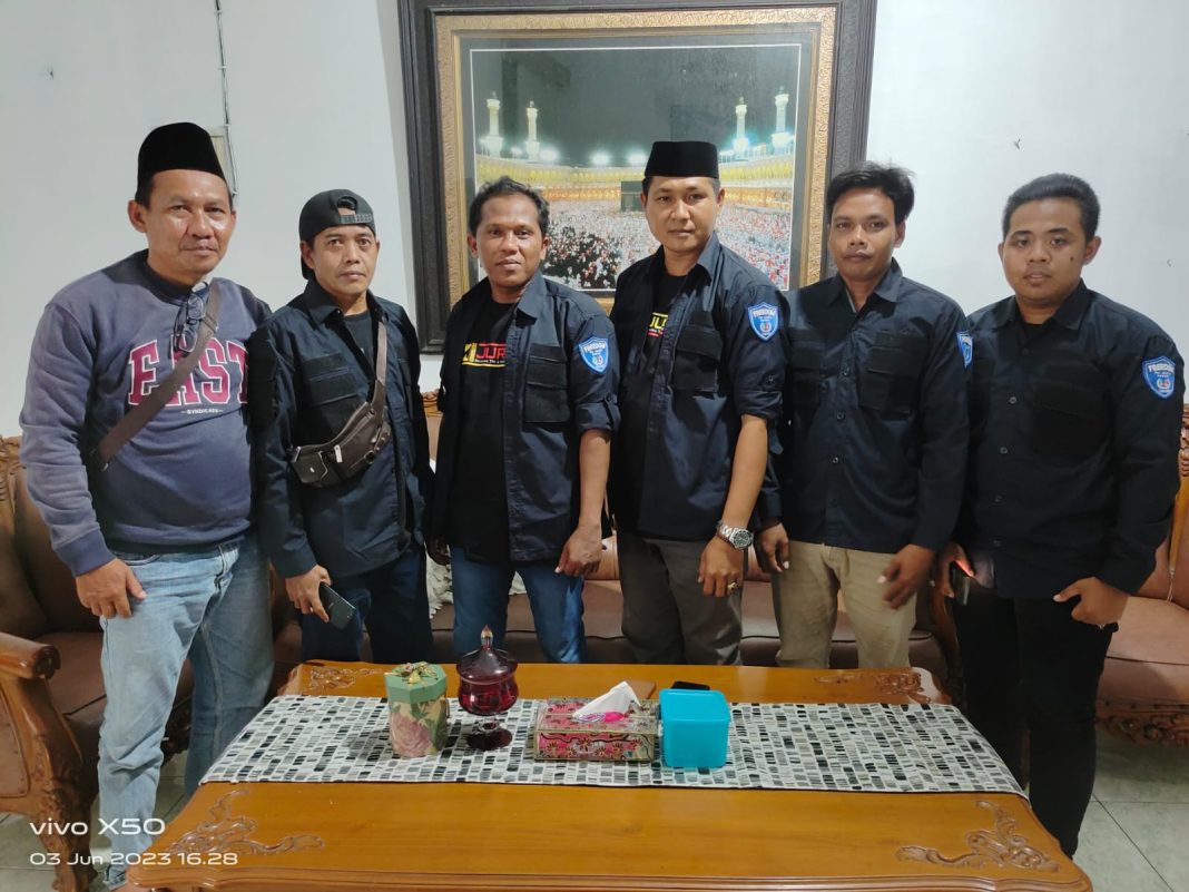 WhatsApp Image 2023-06-05 at 18.14.34 KJJT Pamekasan Sambangi Ketum KJJT Pusat Perihal Fenomena Wartawan Bodrex