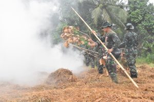 Hadapi Karhutla di Musim Kemarau, Kodim1003 Gelar Latihan Penanggulangan Karhutla
