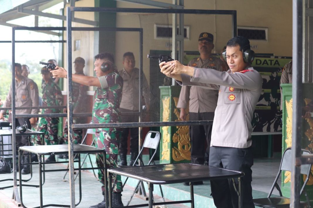 Lomba Menembak Jadi Sarana Sinergitas TNI-POLRI Jelang hari Bhayangkara ke 77