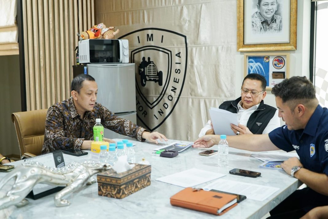 Dampingi Presiden Jokowi Luncurkan RPJPN 2025-2045, Ketua MPR RI Bamsoet Tegaskan Pentingnya PPHN untuk Kesinambungan Pembangunan