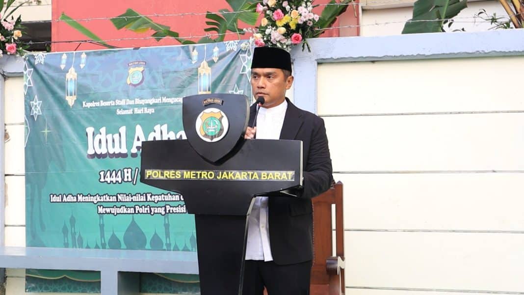 WhatsApp Image 2023-06-29 at 16.42.58 Polres Metro Jakarta Barat Melaksanakan Shalat Idul Adha