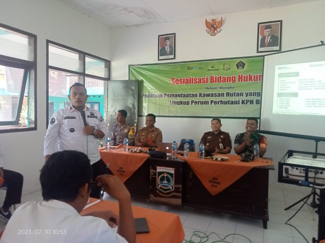 WhatsApp Image 2023-07-13 at 21.13.12 Mencegah Rusaknya Hutan Semakin Parah, Adm Kph Dan Datun Kejari Blitar Berikan Sosialisasi Bidang Hukum Pemanfaatan Kawasan Hutan
