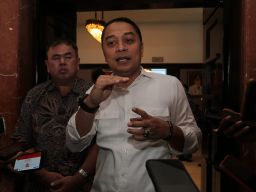 WhatsApp Image 2023-07-26 at 10.37.57 10 SMP Swasta di Surabaya Minim Siswa, Ini Langkah Wali Kota Eri