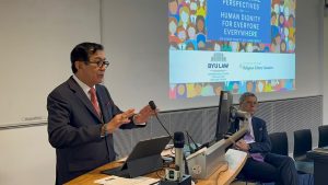 Di Oxford, Menteri Yasonna Bicara tentang Martabat Manusia