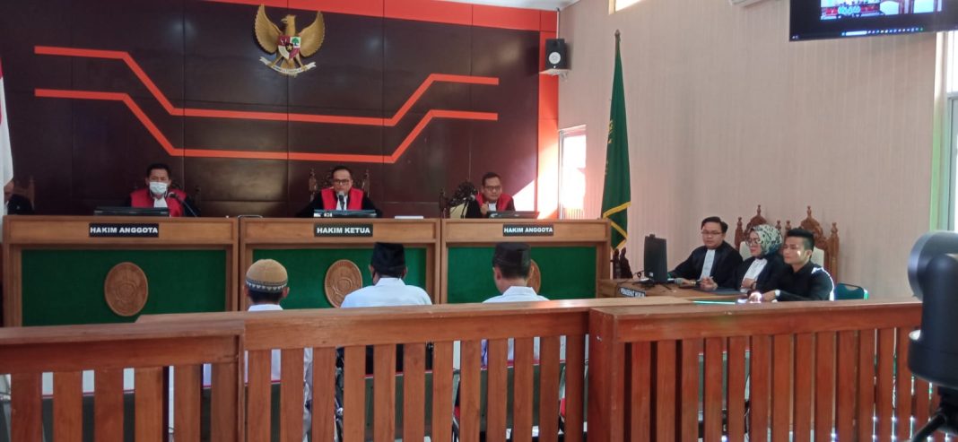 Sidang kasus perampokan di Kedungreja. (Foto: Estanto Prima Yuniarto)