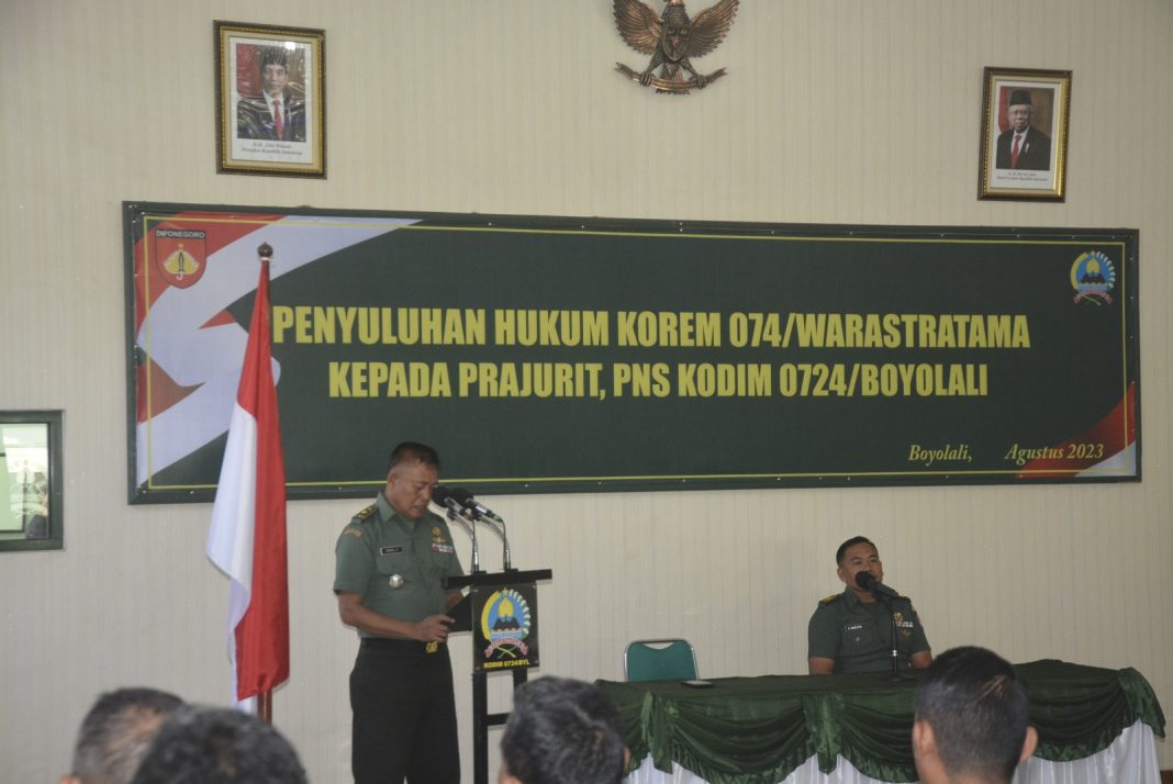 Tingkatkan kesadaran Hukum, Prajurit Kodim Boyolali Terima Penyuluhan Hukum dari Tim Korem 074/Warastratama