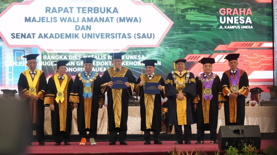 Sekjen Kemenkumham Raih Gelar Kehormatan Doktor Honoris Causa Dari Unesa