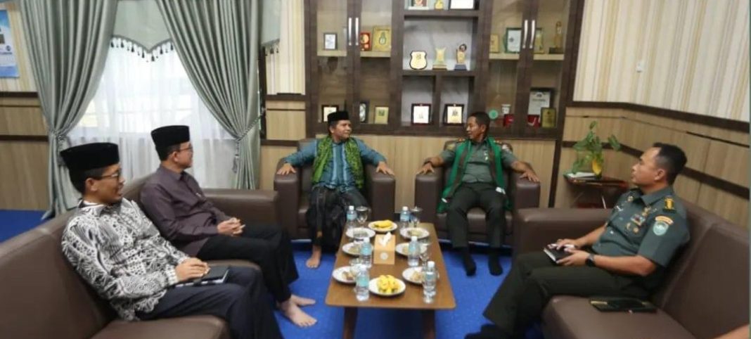 Pangdam IM Silaturrahmi Ke Kantor MPU Aceh