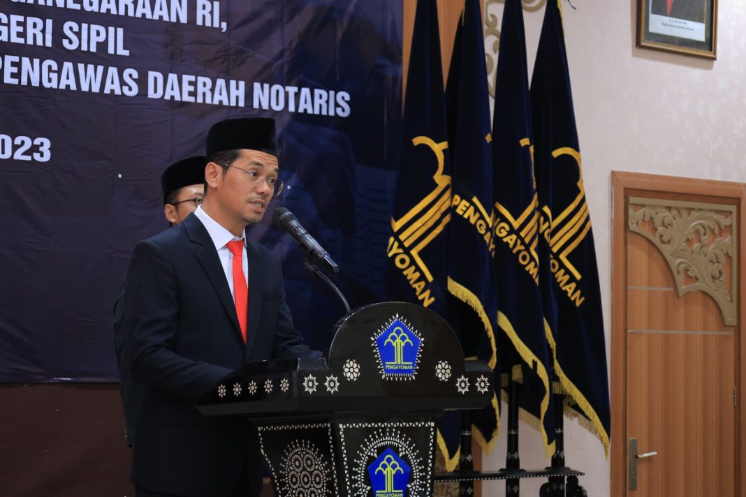 Lantik 13 PPNS, Plt. Kakanwil Kemenkumham Jatim Tekankan Sinergi dan Kolaborasi