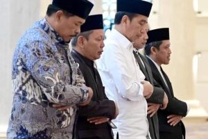 Awali Kunjungan Kerja Hari Kedua, Presiden Jokowi Terima Mushaf Al-Quran