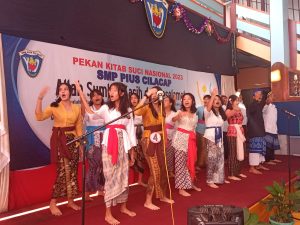 BKSN di SMP Pius, Siswa Kompak Kenakan Pakaian Adat Nusantara