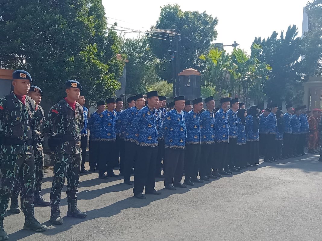 Peringatan Hari Kesaktian Pancasila diadakan di Halaman Kecamatan Kroya