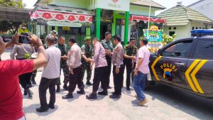 Kapolsek Jatibarang Melaksanakan Anjangsana Dalam Rangka HUT TNI ke 78