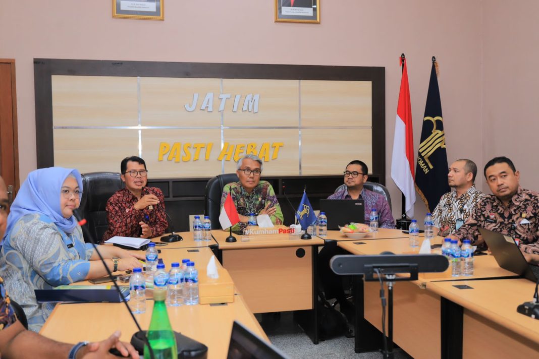 Biro Umum Apresiasi Pengelolaan Arsip di Kemenkumham Jatim