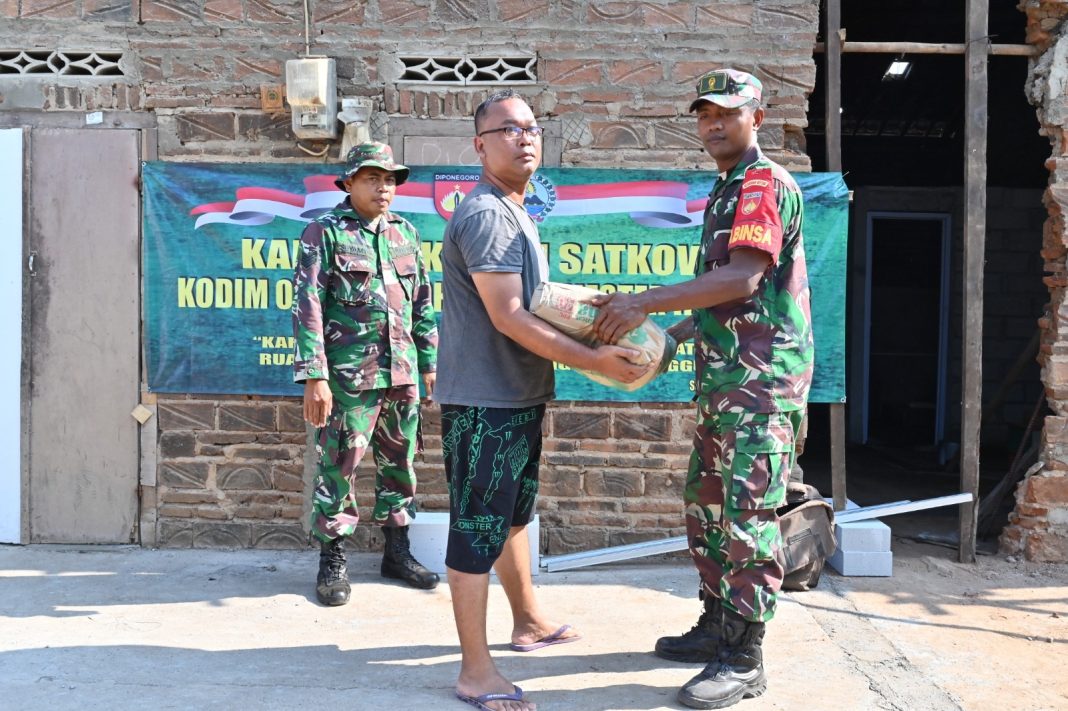 WhatsApp Image 2023-10-15 at 10.44.57 Karya Bhakti TNI Satkowil Kodim 0726/Sukoharjo, Sasar Renovasi RTLH Warga Desa Toriyo