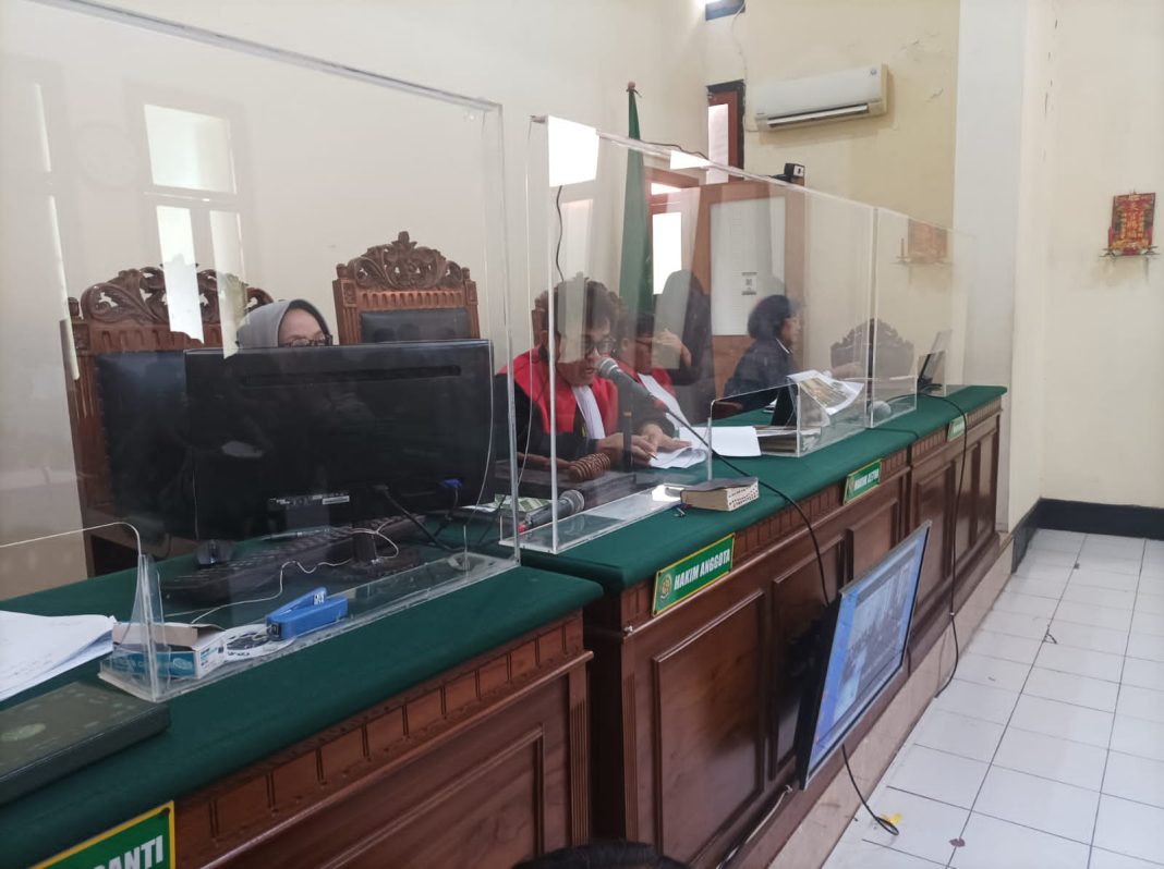 Perkara Sangria Resto, Eksepsi Kompetensi Absolut Pihak Ellen Sulistyo Ditolak Hakim