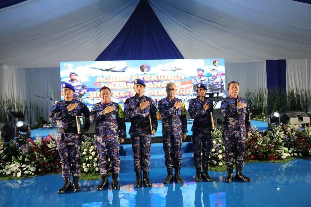 Puncak Acara, Kabaharkam Polri Komisaris Jenderal Polisi Dr. H. Mohammad Fadil Imran, M.Si. Pimpin Langsung Syukuran HUT ke- 73 Polairud Tahun 2023