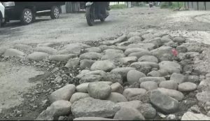 Bupati Pemalang Mansur Hidayat S.T Tinjau Jalan Rusak, Ruas Jalan  Belik - Watukumpul