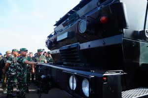 Panglima TNI Saksikan Apel Gelar Pengamanan Pemilu 2024