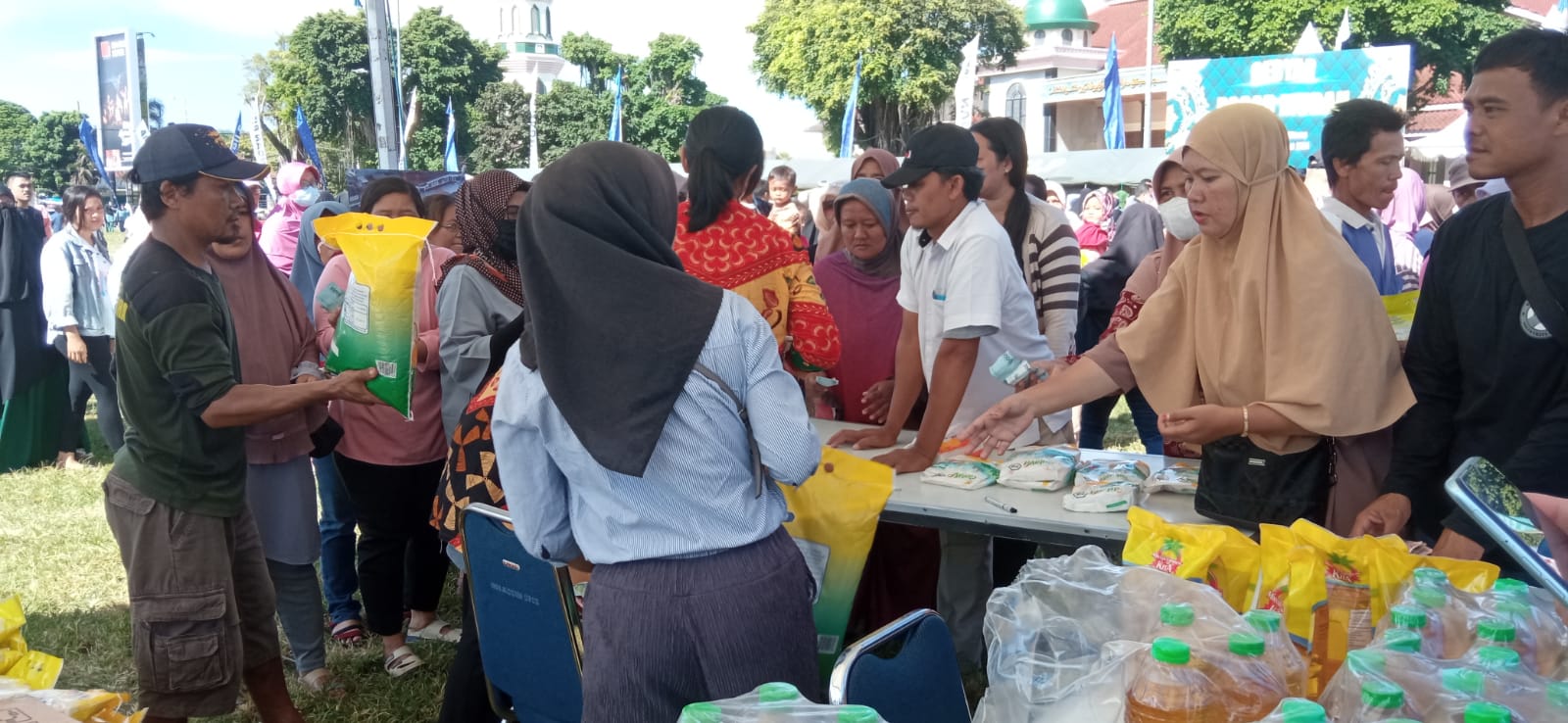 Pasar Murah Stabilkan Harga dan Stok Aman