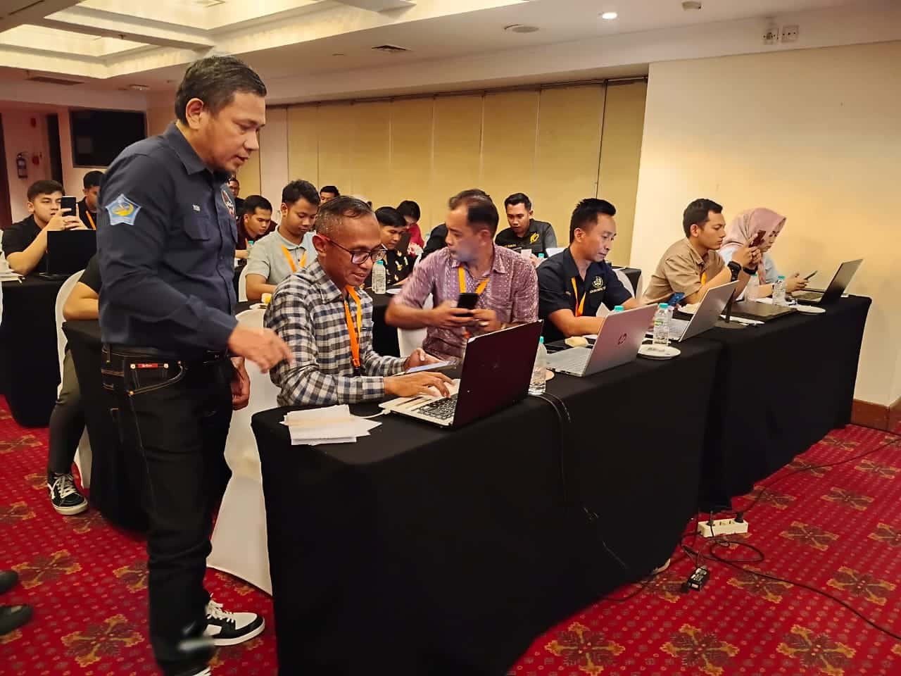 Humas Polda se-Indonesia Antusias Ikuti Pelatihan AI Divhumas Polri