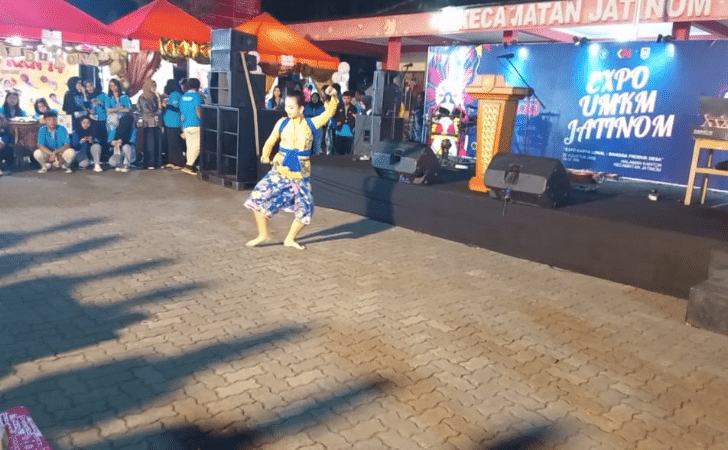 EXPO UMKM Jatinom: Agus Sunyata Libatkan Ratusan Mahasiswa KKN UNISRI, Bangga Produk Desa