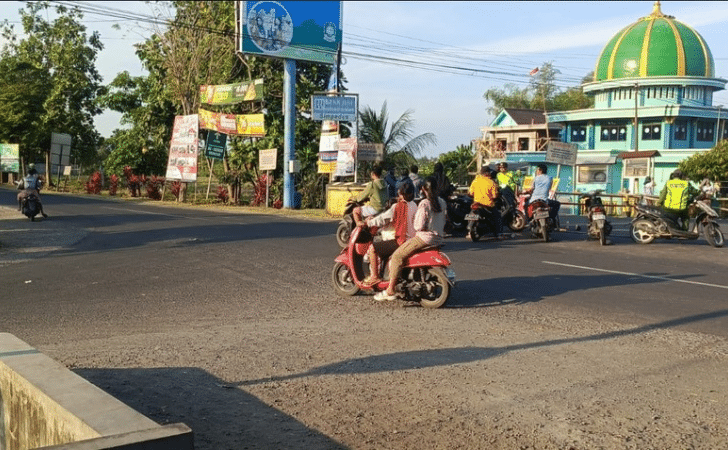 Perempatan DAM 3 Kedunggebang Rawan Kecelakaan 