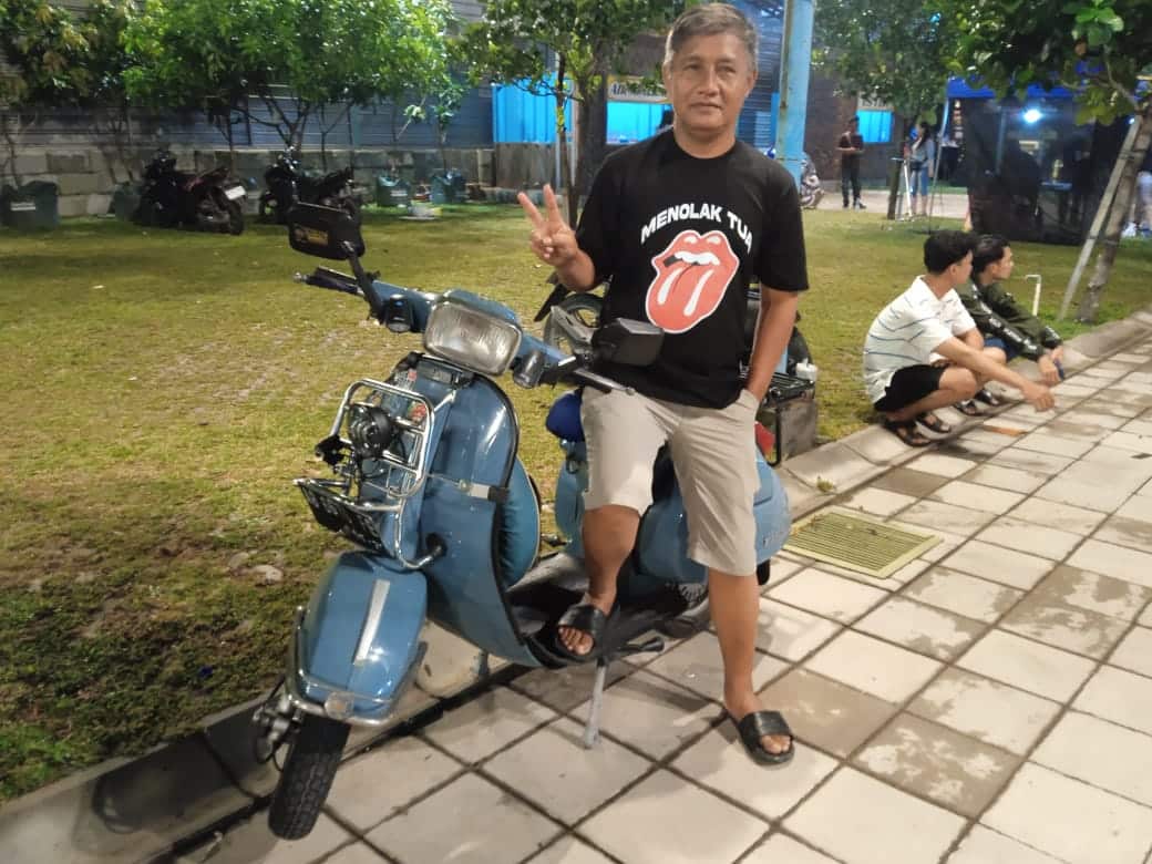 Menelusuri Surga Vespa Klasik di By Pass Srago Klaten