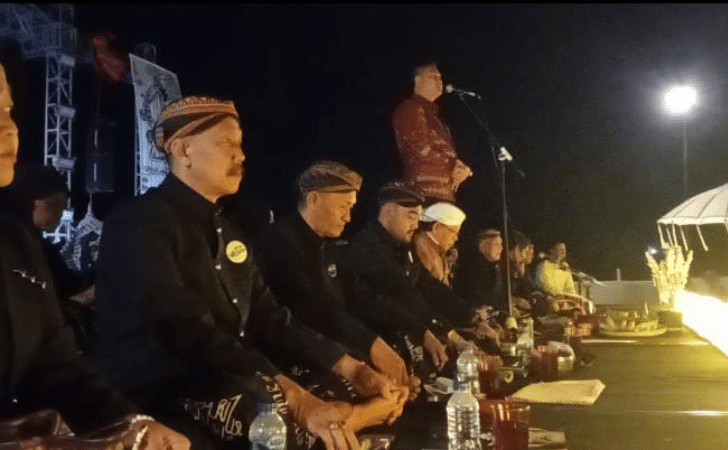 Njeng Sunan Sholawat Mocopat Ruwat Nagari Sewindu Mbok Sri: Festival Seni Pertahankan Petani di Klaten