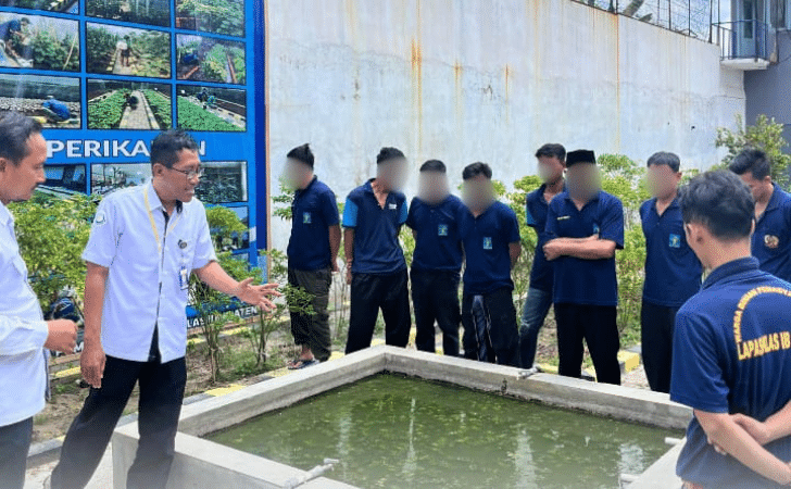 Dukung Ketahanan Pangan Lapas Klaten Ajak WBP Berdaya Melalui Pelatihan Budidaya Lele 
