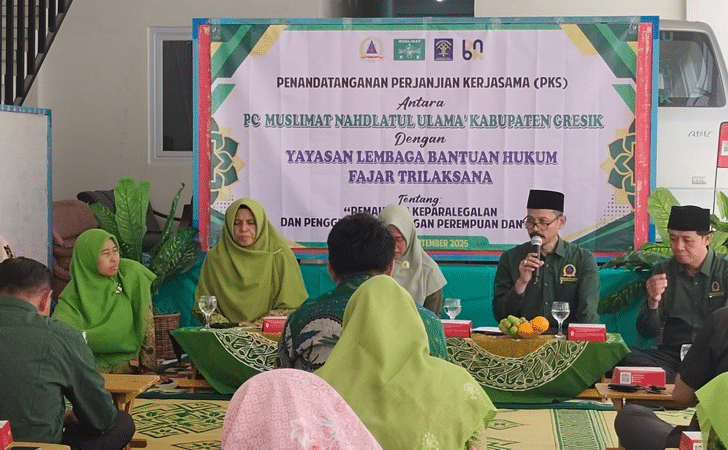 YLBH Fajar Trilaksana MoU dengan PC Muslimat NU Gresik Tingkatkan Kemahiran Paralegal 