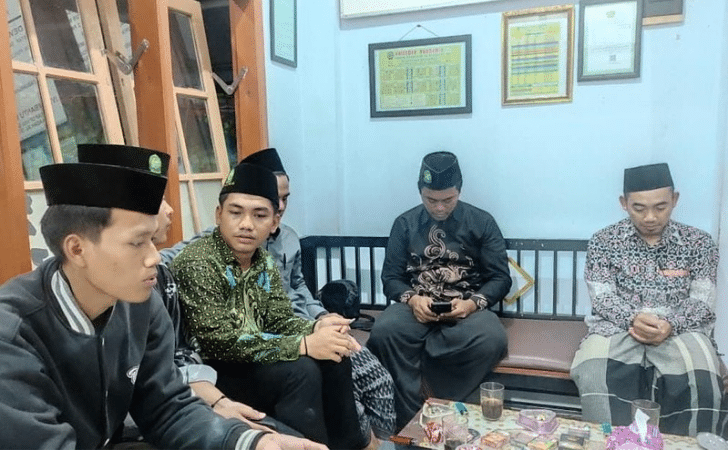 TU Madrasah Al Ittihaad 2, Gelar Rakor Rapikan Amanah Songsong Cawu II & HSN 2025
