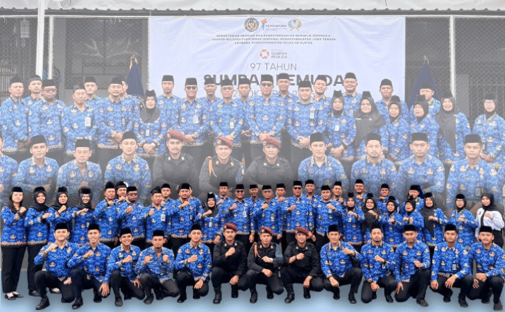 Desain tanpa judul_20251028_172955_0000