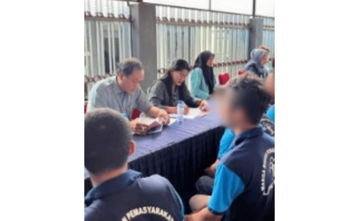 Hakim Wasmat Pengadilan Negri Klaten Lakukan Pengawasan Terhadap Tahanan Di Lapas Kelas IIB Klaten 