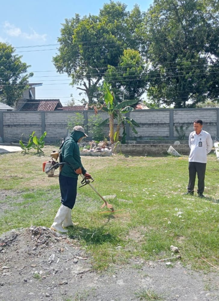 Apel Pagi Satpam Dan Pramubakti, Tingkatkan Kesadaran Dan Kedisiplinan Menjaga Kebersihan Dan Keindahan Kantor