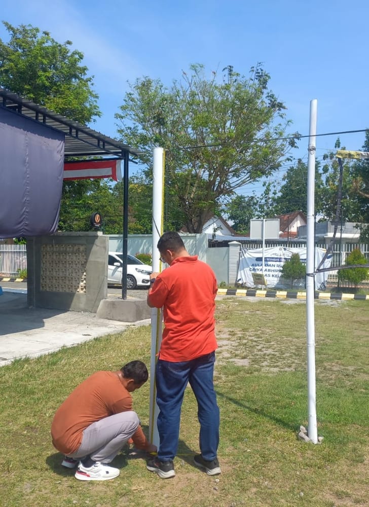 Bapas Kelas  II Klaten  Bangun Lapangan Voli Untuk Dukung Kebugaran Dan Kekompakan Pegawai