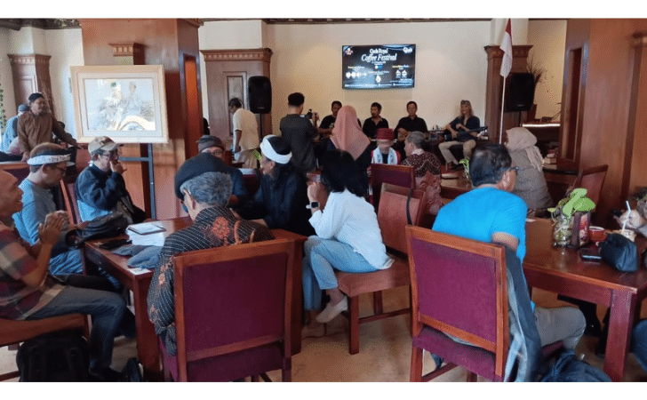 Imung dan Sasetya Berkolaborasi Luncurkan Antologi Cerpen