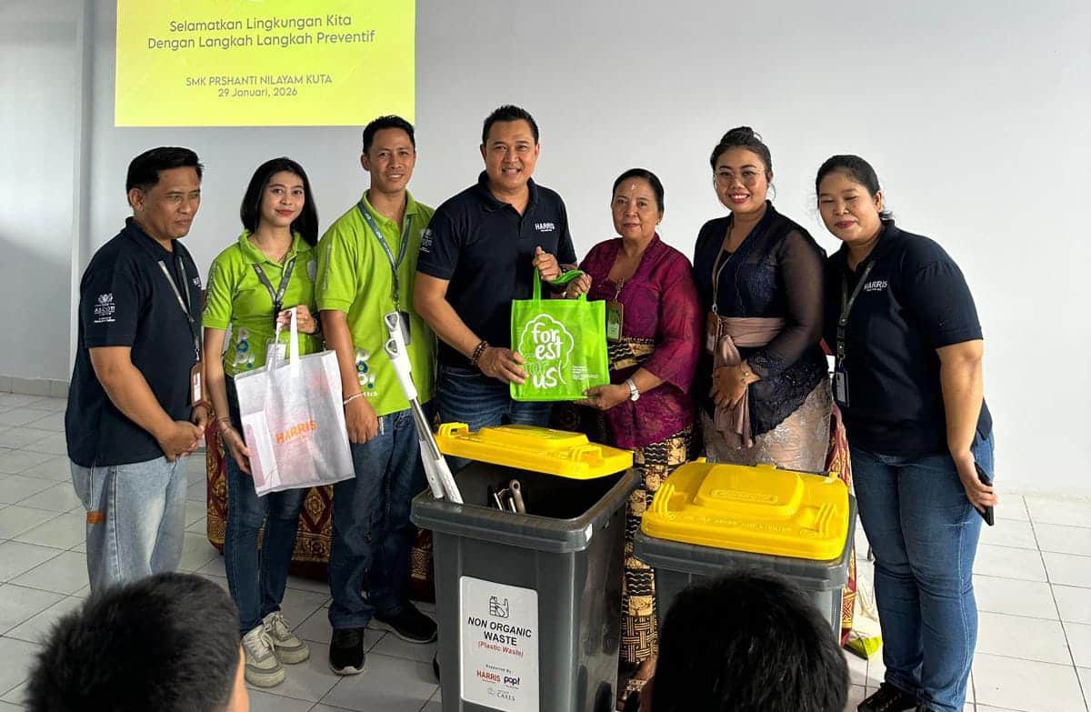 SMKS Prshanti Nilayam Kuta Gandeng Harris Hotel, Tanamkan Kesadaran Lingkungan Sejak Dini
