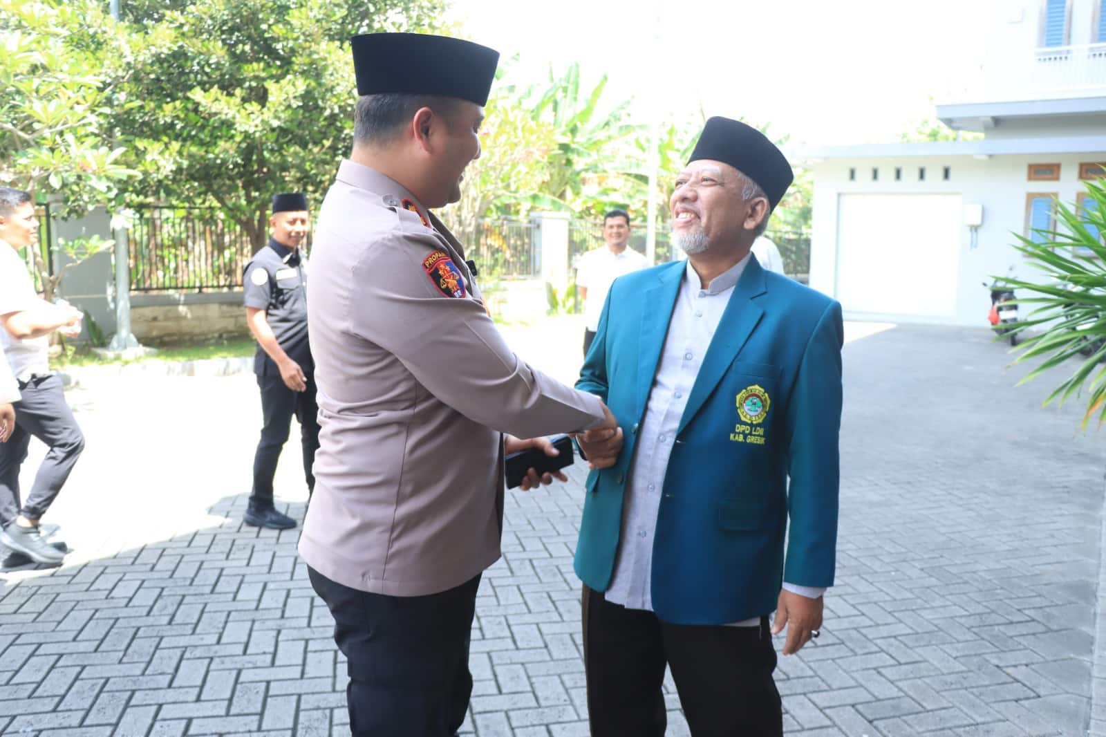 Perkuat Sinergi Kamtibmas, Kapolres Gresik Safari Silaturahmi ke LDII, Pesantren hingga KEK JIIPE