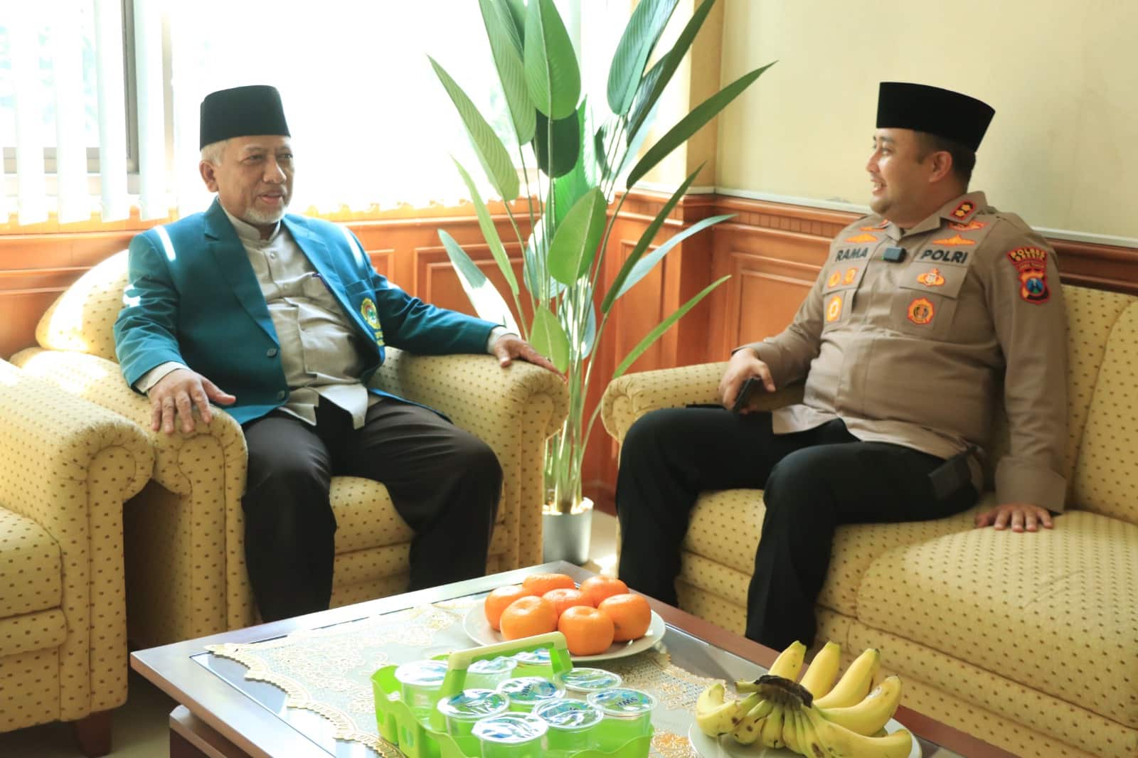 Perkuat Sinergi Kamtibmas, Kapolres Gresik Safari Silaturahmi ke LDII, Pesantren hingga KEK JIIPE