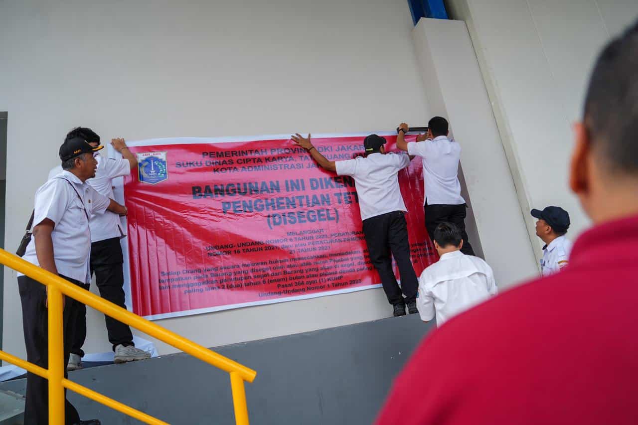 Dua Lapangan Padel Tidak Berizin di Jakarta Utara Disegel