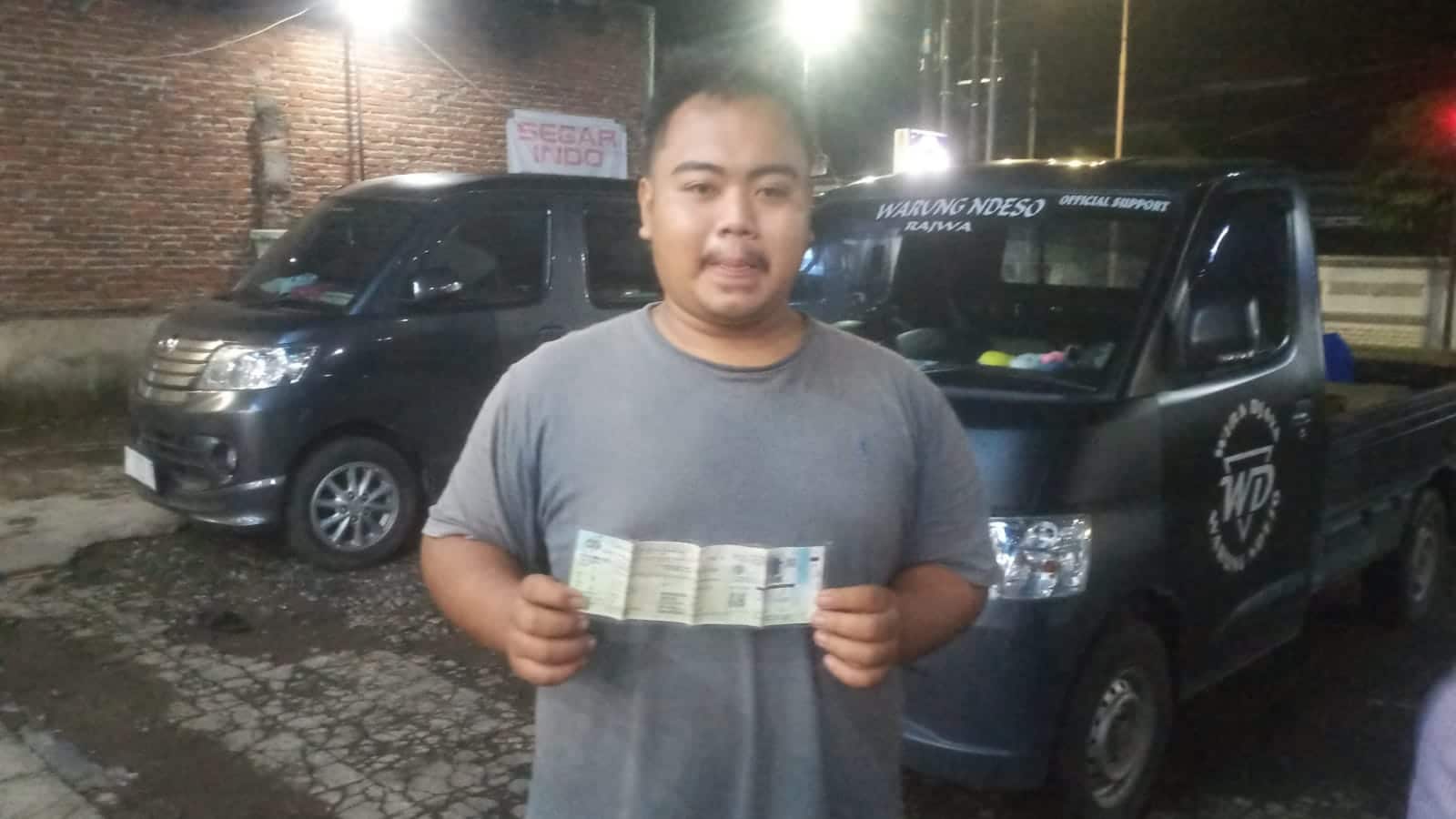 Vario 125 Disikat Saat Buka Puasa, Pelaku Tinggalkan Sepeda Mini Misterius
